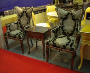 Royal Crown Chair set ( silver effect. Posh silver ) 2
